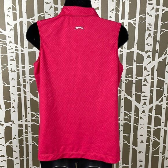 Slazenger Sleeveless Golf Shirt Barbiecore Pink sz M - Picture 2 of 5